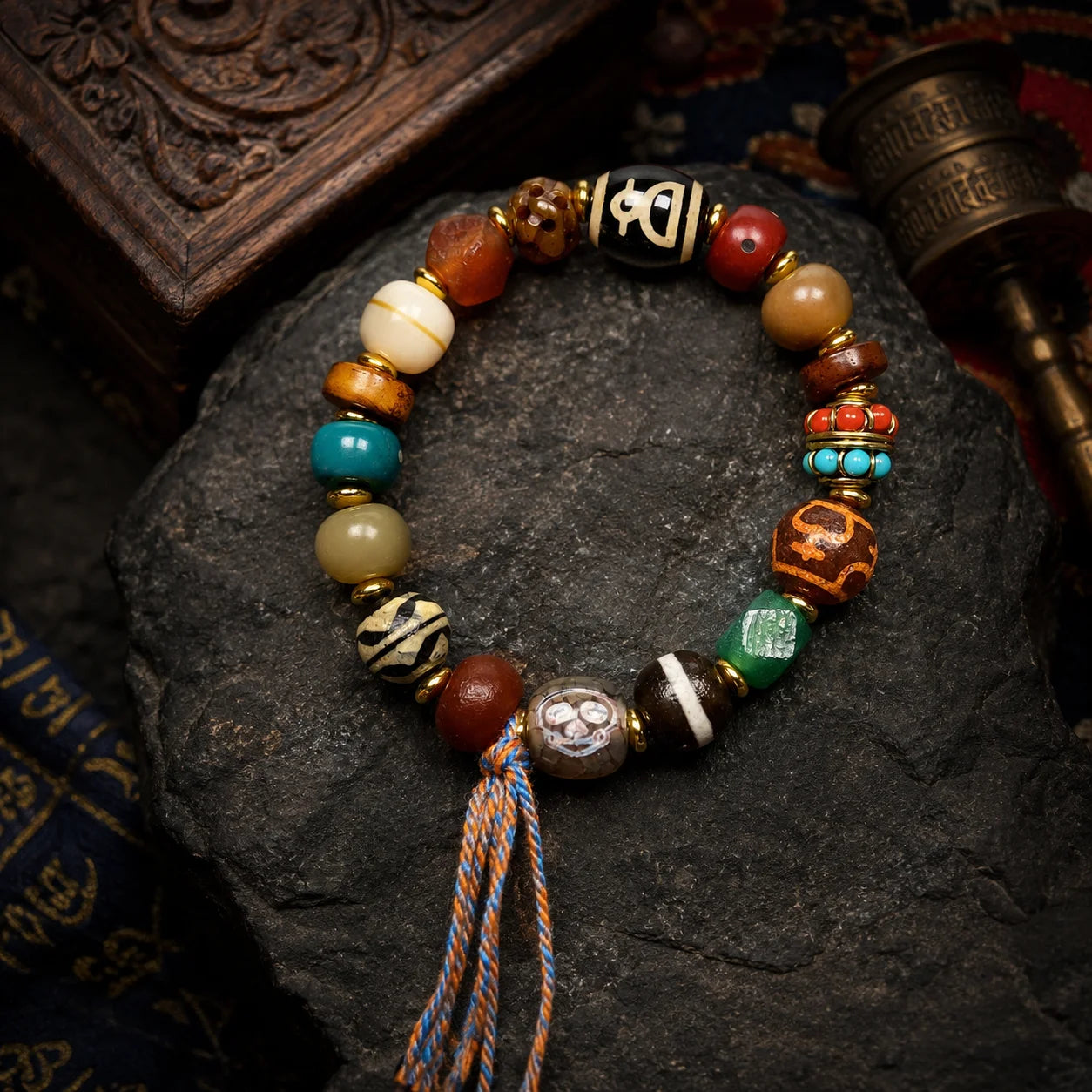 Kailora Tibetan Three-Eye Dzi Agate Multi-Stone Bracelet
