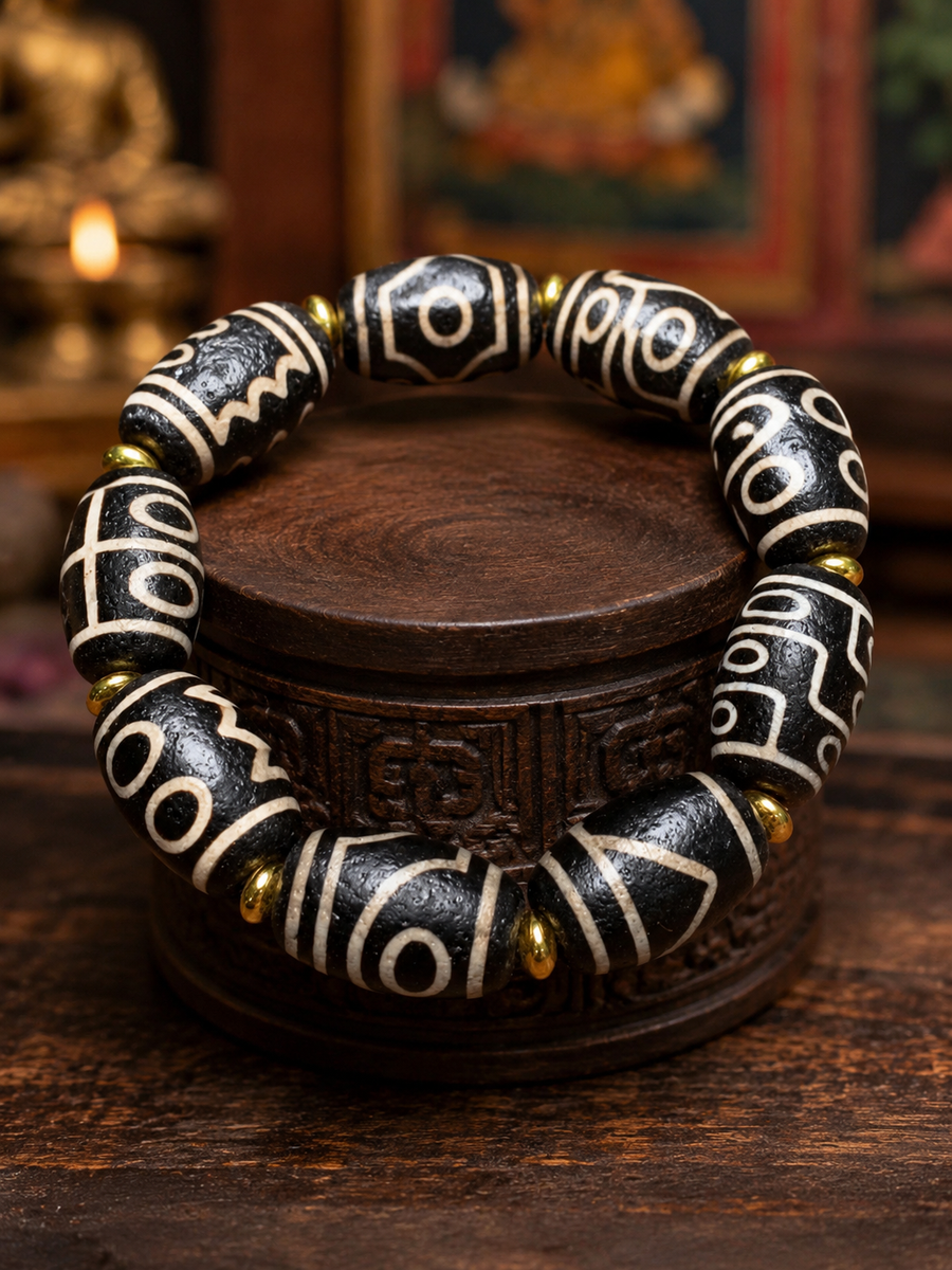 Kailora bracelet worn as Intuition & Awakening intention jewelry detail view 3 | Kailora