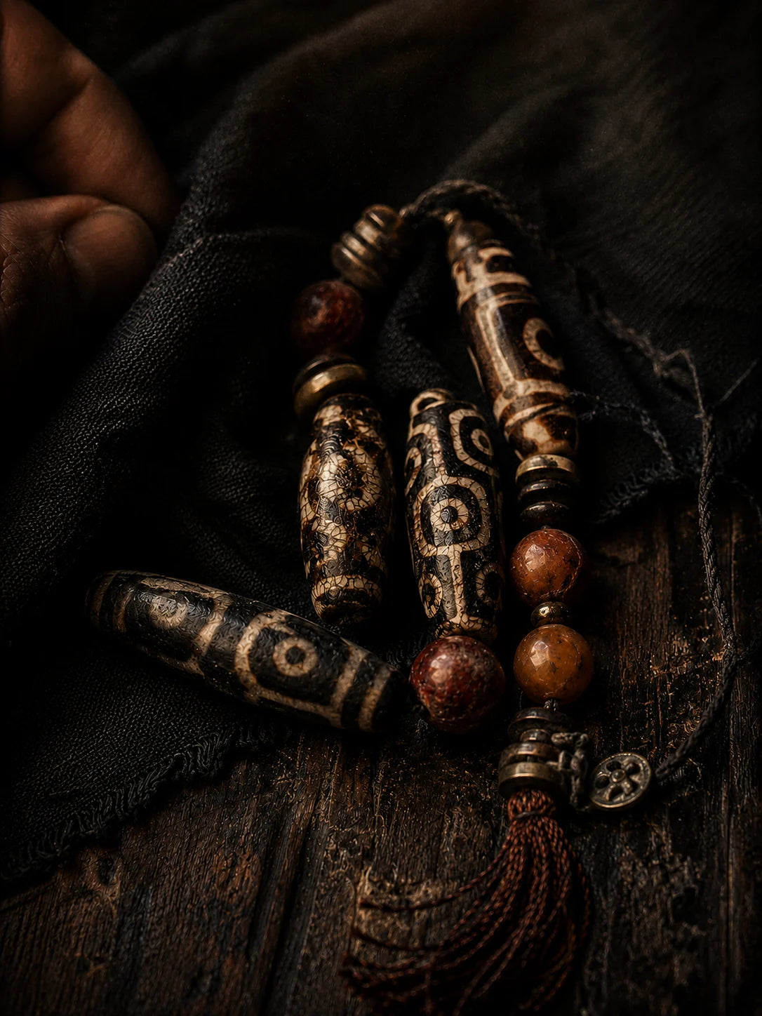 Kailora Tibetan Dzi beads protective energy material spirit